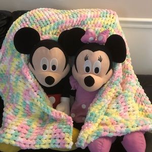 New HANDMADE croqueted Baby Blanket or Throw